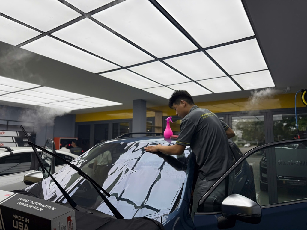 Dán Phim cách nhiệt tại Thành Phát Auto