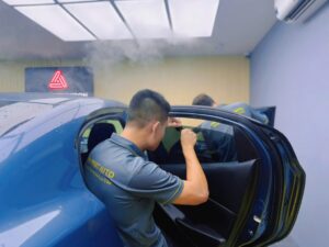 Dán Phim Cách Nhiệt Mazda 2