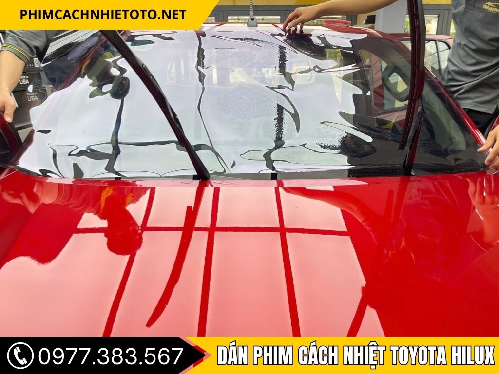 Dán Phim Cách Nhiệt Toyota Hilux