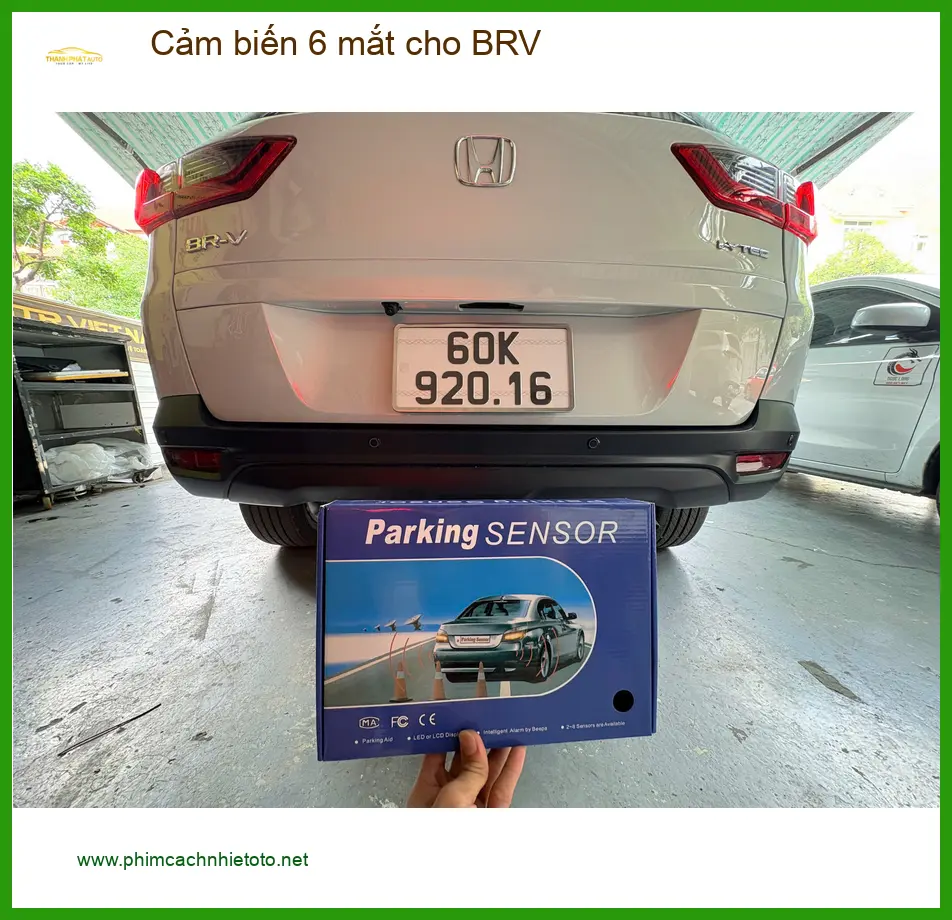 Anh Tùng lắp cảm biến 6 mắt cho BRV tại Hóc Môn để lùi xe an toàn ảnh thực tế 5