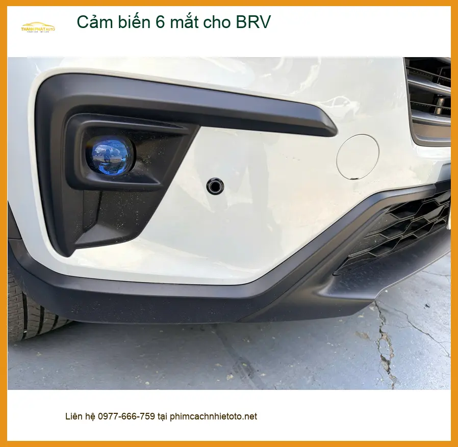 Chú Minh lắp cảm biến 6 mắt cho Honda BRV tại Quận 12 vì khó đỗ xe ảnh thực tế 4