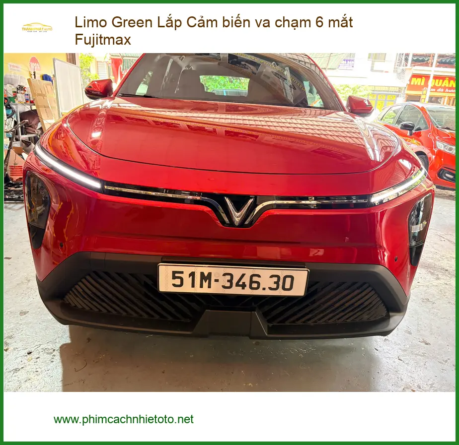 Anh Trần Khang lắp cảm biến 6 mắt Fujitmax cho Limo Green tại Bình Chánh