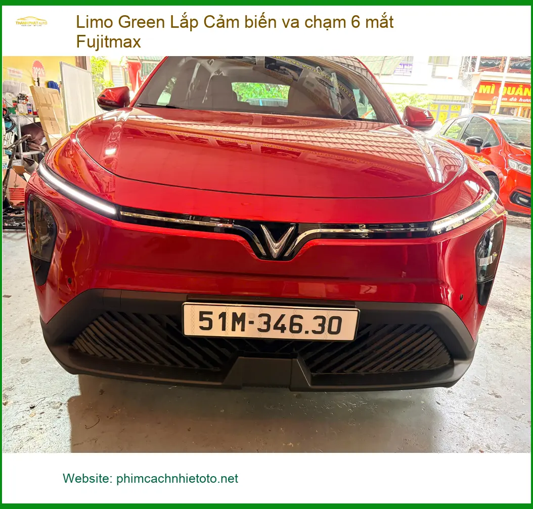 Anh Trường lắp Cảm biến va chạm 6 mắt Fujitmax cho Limo Green tại Quận 12 ảnh thực tế 2