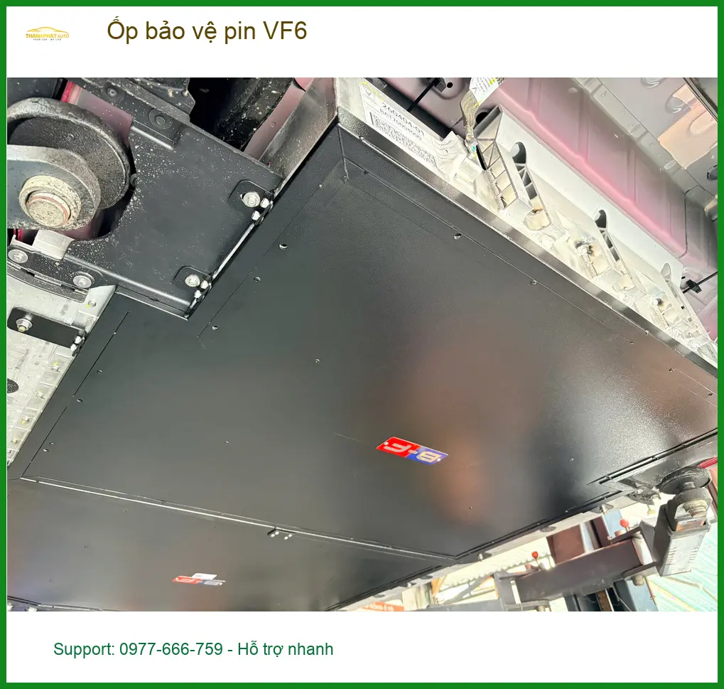 Anh Tấn lắp Ốp bảo vệ pin VinFast VF6 để tránh va đập tại Quận Thủ Đức ảnh thực tế 3