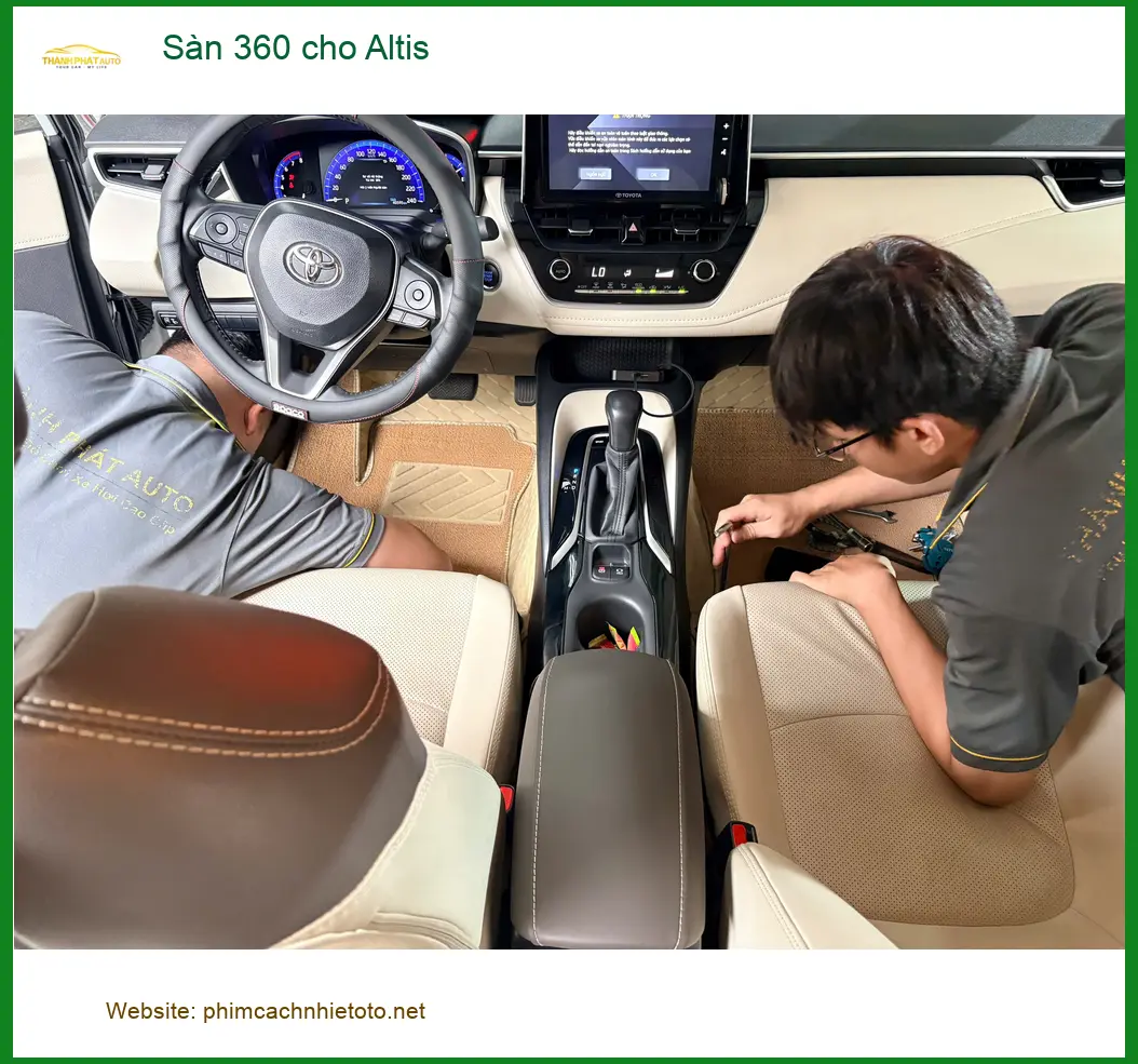 Anh Quang lắp sàn 360 cho Toyota Altis ở Quận 12 để xe luôn sạch đẹp ảnh thực tế 3