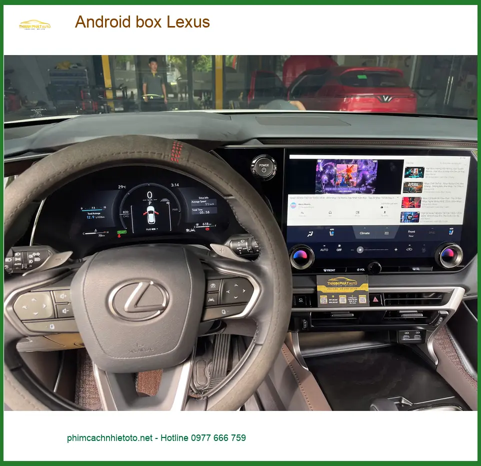 Anh Tấn lắp Android box Lexus RX 350 tại Thủ Đức để xem phim khi đợi khách hàng