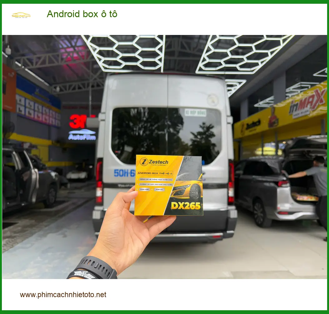Anh Tấn lắp Android box ô tô Honda CR-V Quận 10 để nâng cấp giải trí