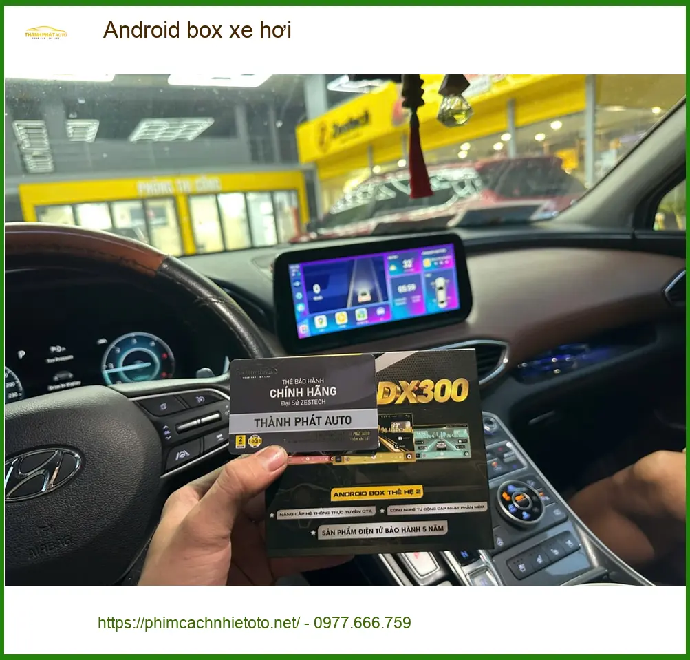 Anh Khải lắp Android box xe hơi cho Mitsubishi Outlander ở Quận 1