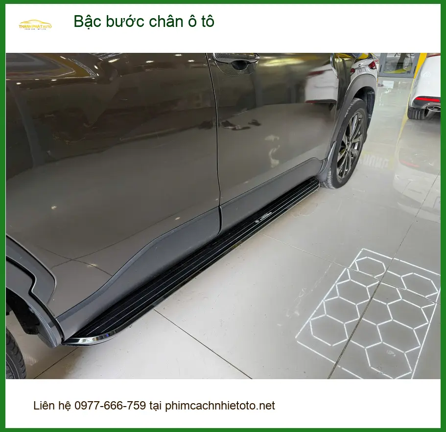 Anh Lâm lắp bậc bước chân ô tô CR-V tại Thủ Đức, tiện lợi cho gia đình ảnh thực tế 4