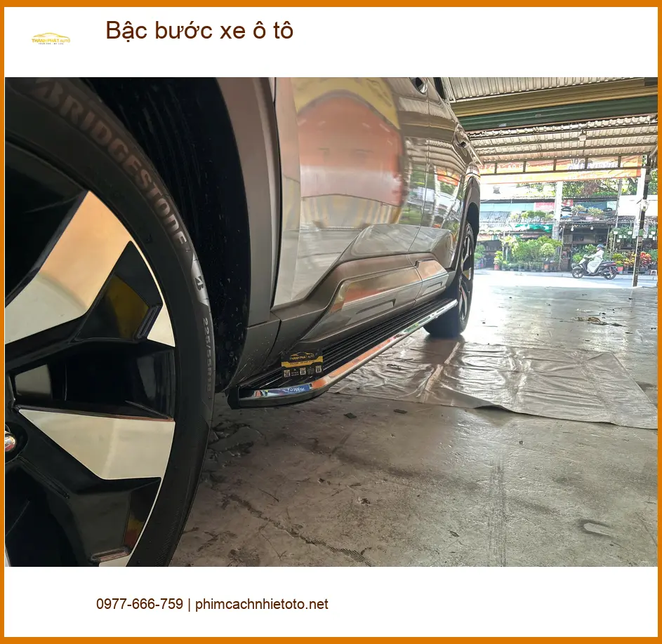 Chị Lan Anh lắp bậc bước xe ô tô cho Kia Sorento ở Quận Thủ Đức ảnh thực tế 2