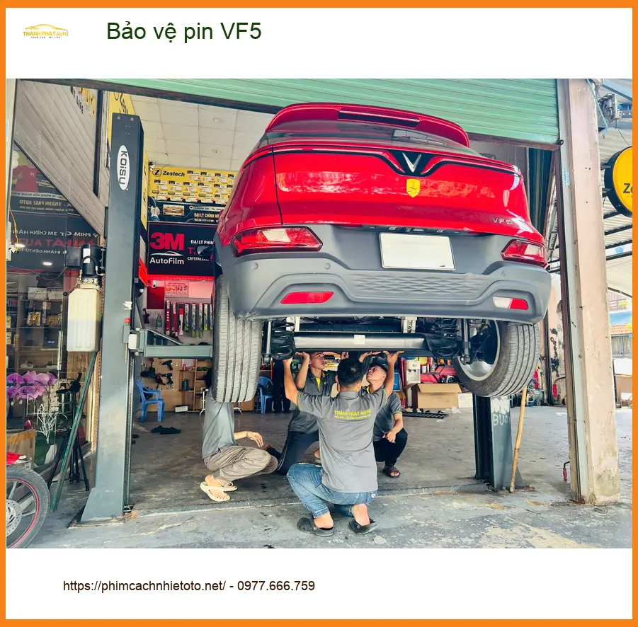 Chú Minh bảo vệ pin VinFast VF5 tại Quận Tân Bình đảm bảo hiệu suất bền bỉ ảnh thực tế 3