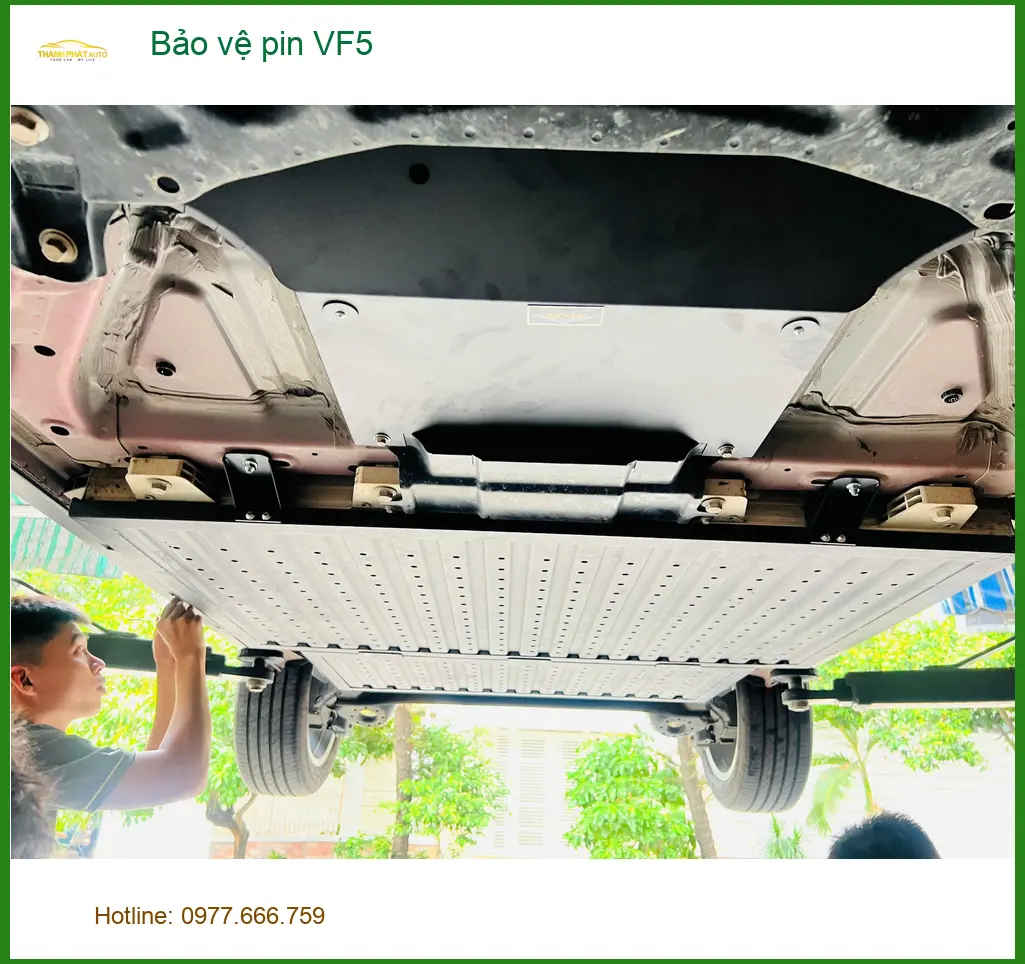 Chị Thảo bảo vệ pin VinFast VF5 tại Quận Thủ Đức để xe hoạt động bền bỉ ảnh thực tế 4
