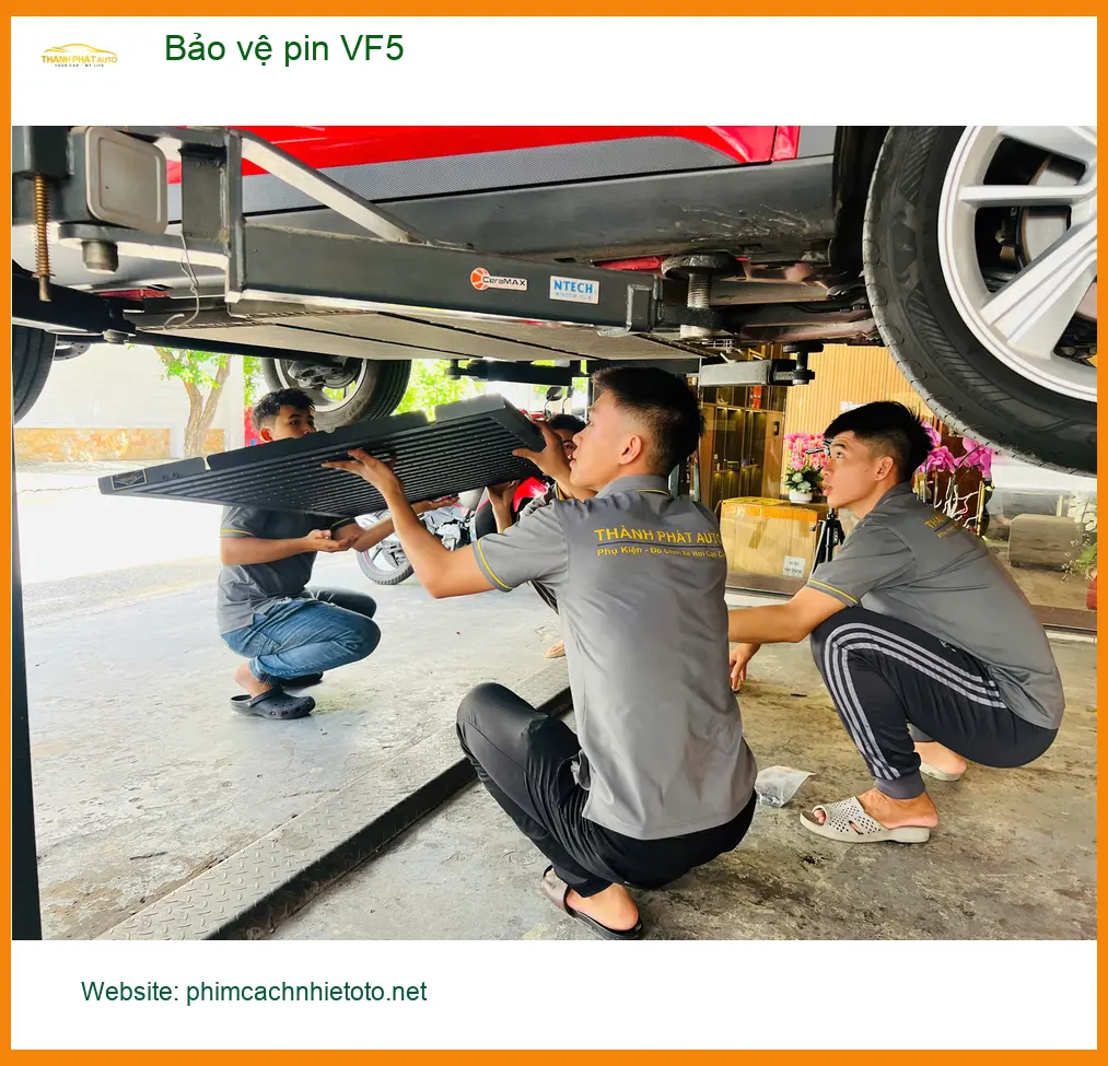 Chị Thảo bảo vệ pin VinFast VF5 tại Quận Thủ Đức để xe hoạt động bền bỉ ảnh thực tế 5