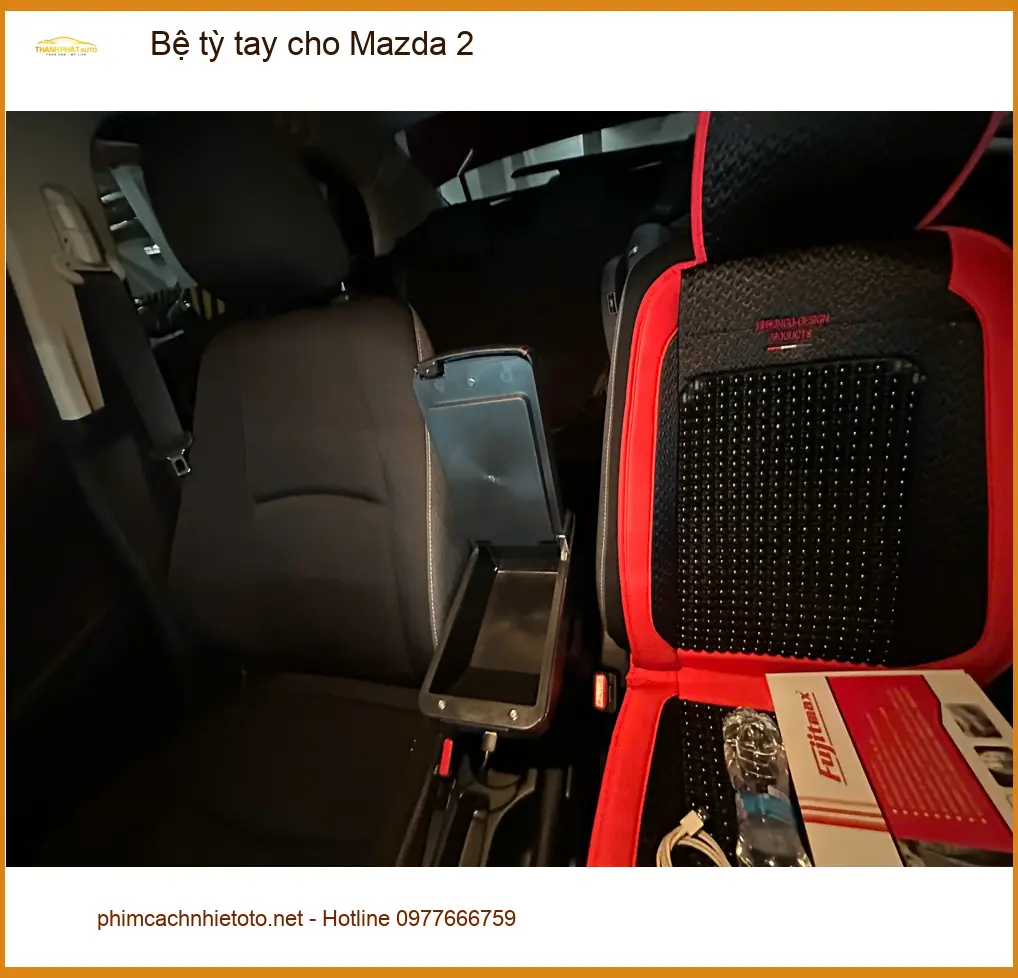 Anh Quang lắp bệ tỳ tay cho Mazda 2 tại Quận Bình Thạnh để tăng tiện nghi