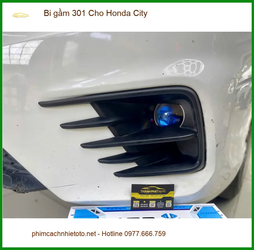 Chị Mai lắp bi gầm 301 cho Honda City tại Quận Bình Tân để lái xe an toàn hơn