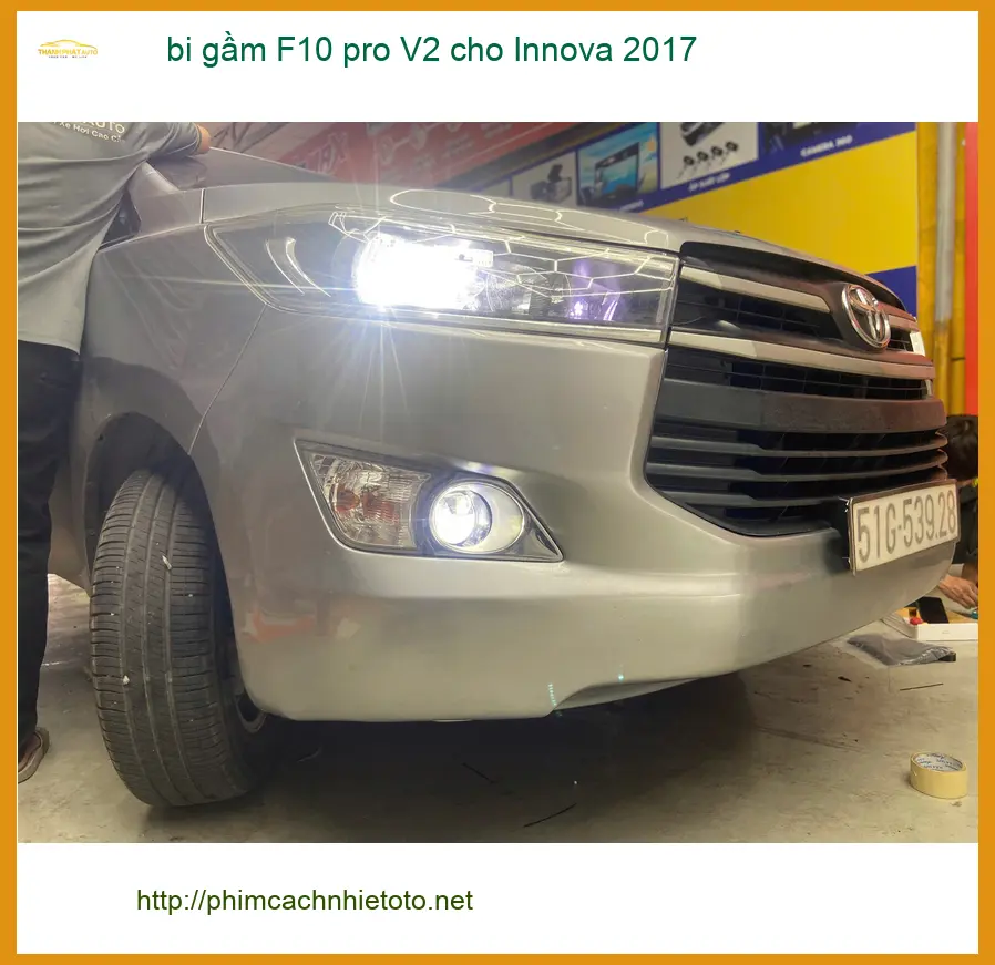 Anh Dũng lắp bi gầm F10 pro V2 cho Innova 2017 tại Quận 2 để cải thiện tầm nhìn ban đêm ảnh thực tế 3