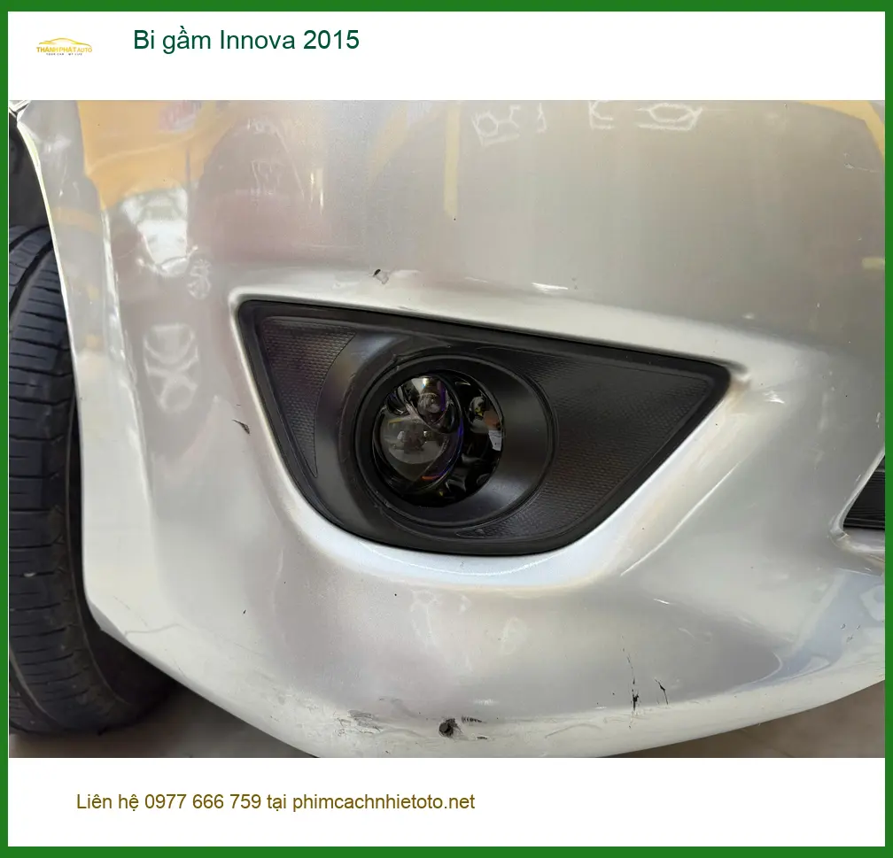 Bác Đạt độ bi gầm Innova 2015 tại Củ Chi vì đèn zin quá tối khi về đêm