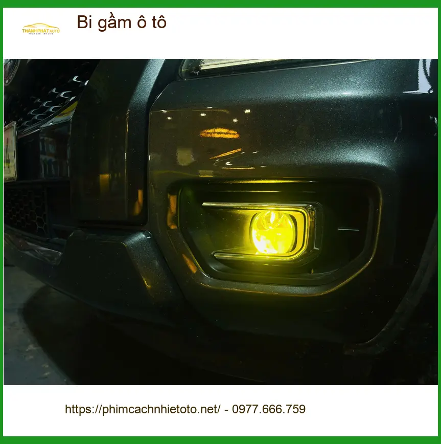 Chị Thảo độ bi gầm ô tô cho Hyundai Kona tại Quận 9 tăng sáng an toàn ảnh thực tế 2
