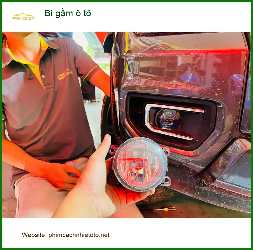 Anh Đình Khôi độ bi gầm ô tô cho Suzuki XL7 tại Quận 5 để tăng sáng ảnh thực tế 3