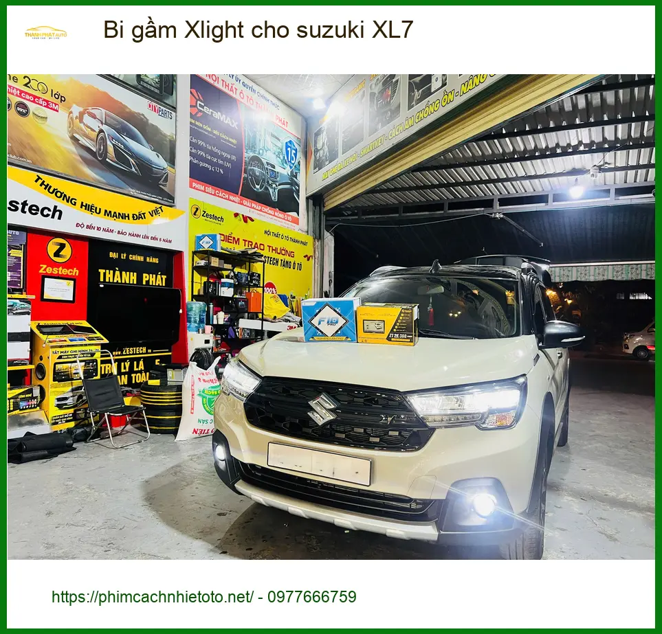 Chú Tấn nâng cấp bi gầm Xlight cho Suzuki XL7 tại Quận 1 vì đèn zin không đủ sáng ảnh thực tế 2