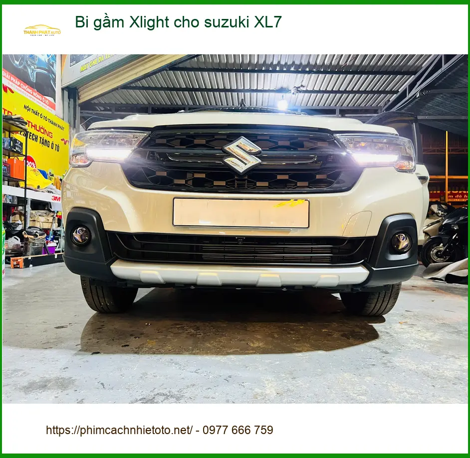 Anh Hùng lắp Bi gầm Xlight Suzuki XL7 ở Tân Bình vì đèn zin yếu