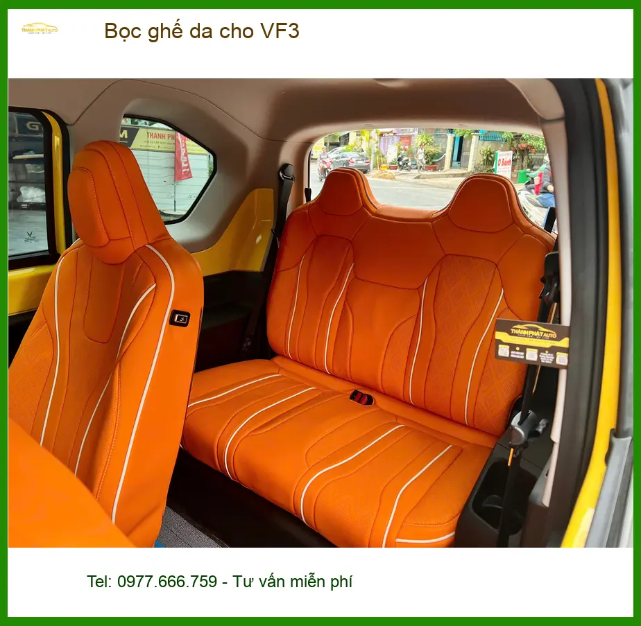 Cô Nga bọc ghế da cho VinFast VF3 tại Quận 5 vì nội thất xe cũ đã xuống cấp ảnh thực tế 3