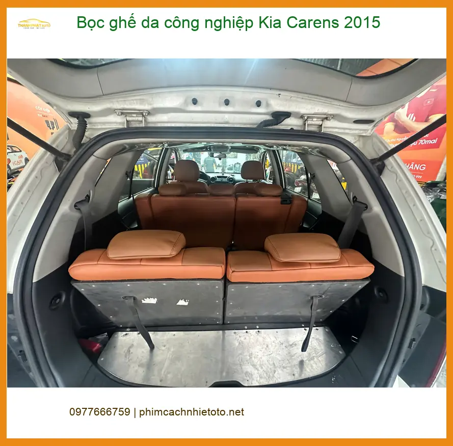 Chị Thảo bọc ghế da công nghiệp Kia Carens 2015 ở Quận 9 để đổi mới nội thất ảnh thực tế 2