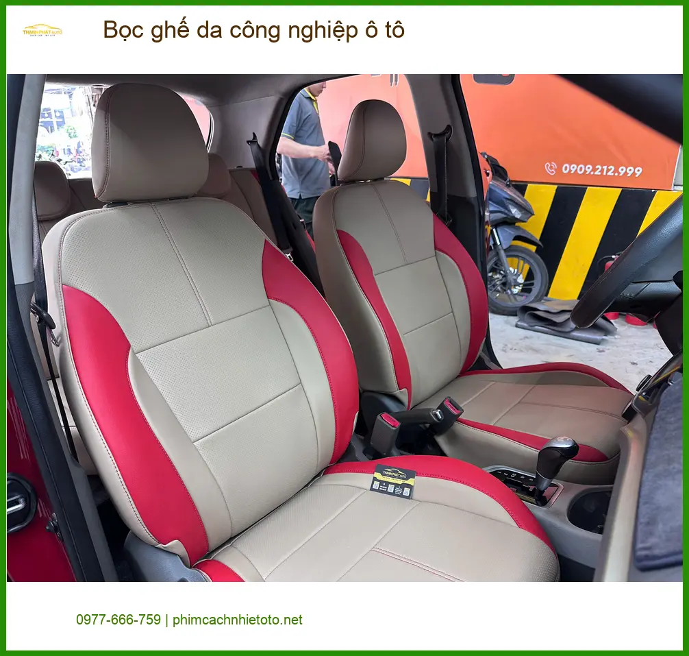 Anh Quang bọc ghế da công nghiệp ô tô Mitsubishi Attrage tại Quận 10 ảnh thực tế 4