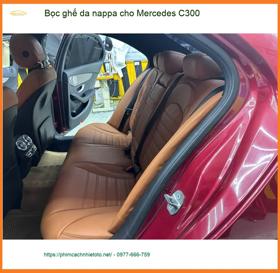 Anh Kiên bọc ghế da nappa cho Mercedes C300 tại Bình Chánh để nâng tầm nội thất ảnh thực tế 3