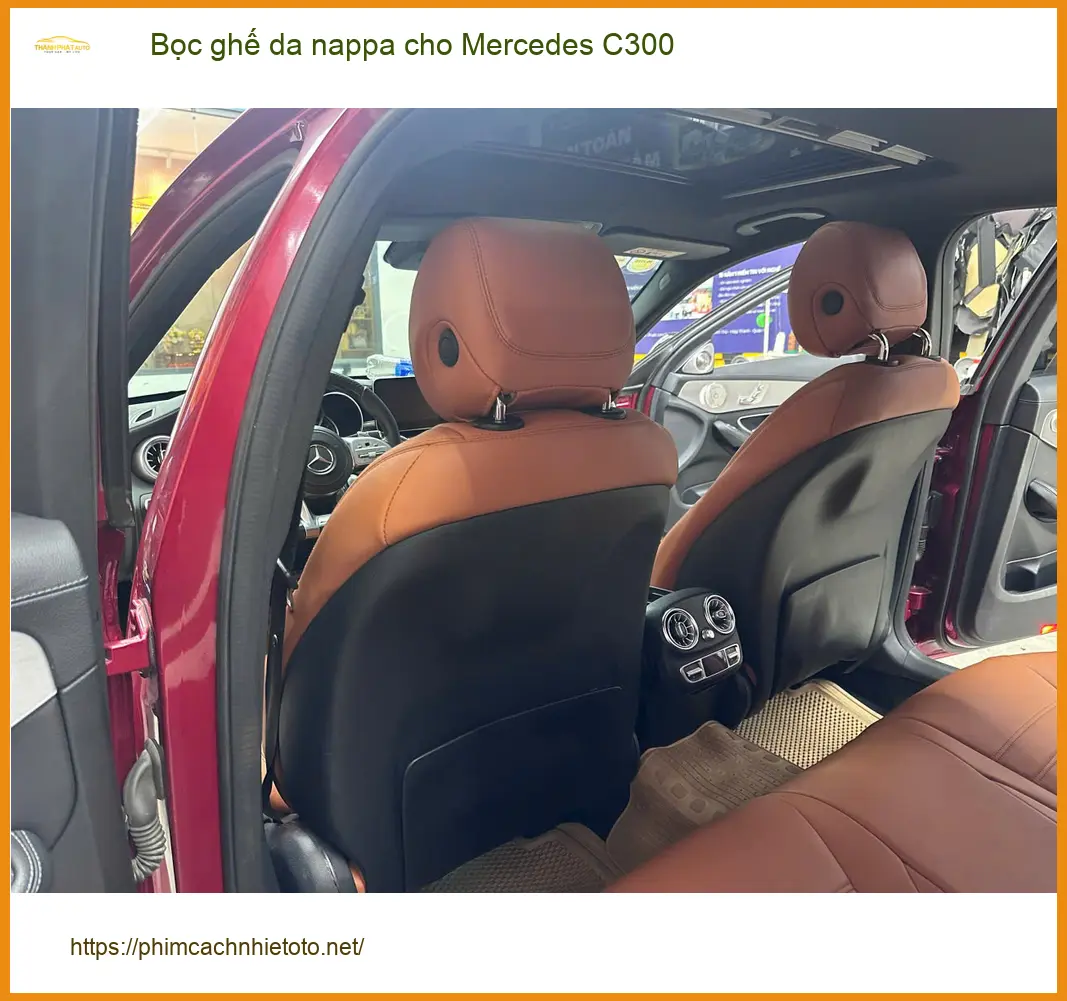 Bác Cường bọc ghế da Nappa Mercedes C300 Quận 5 nâng cấp nội thất xe sang