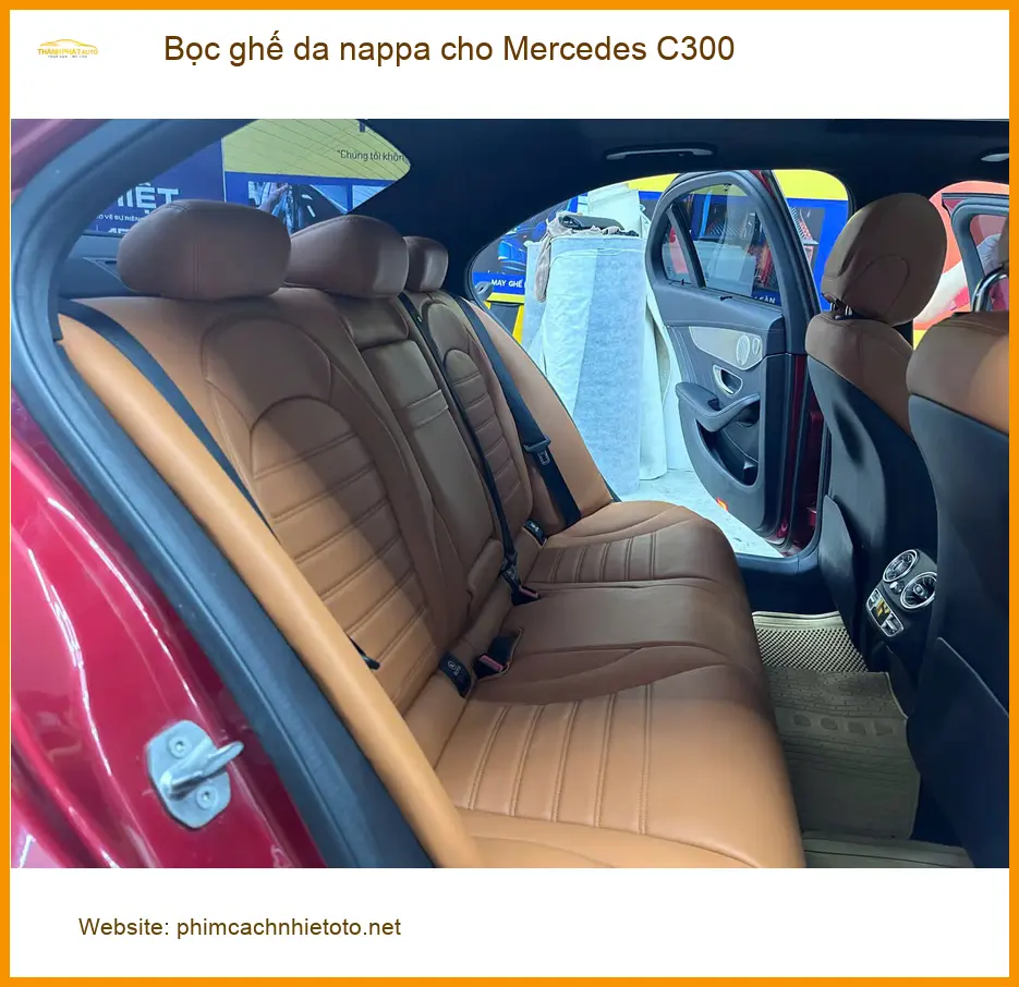 Bác Cường bọc ghế da Nappa Mercedes C300 Quận 5 nâng cấp nội thất xe sang ảnh thực tế 5