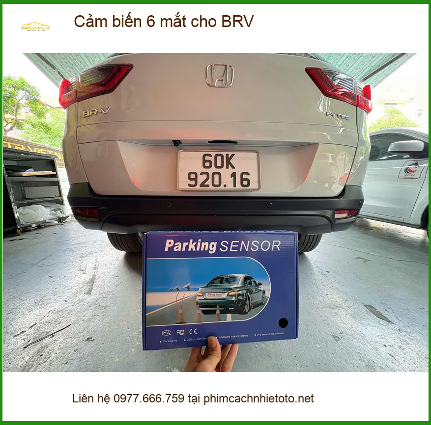 Anh Duy lắp cảm biến 6 mắt cho Honda BRV tại Bình Chánh để lùi xe an toàn hơn ảnh thực tế 4
