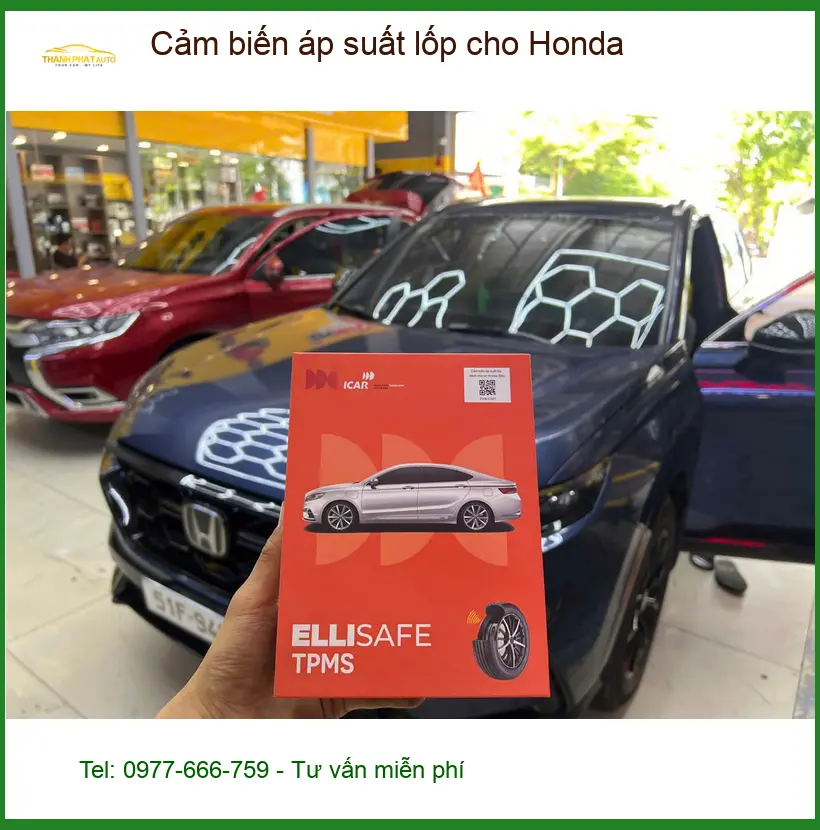 Anh Hoàng Minh lắp cảm biến áp suất lốp Honda CR-V Quận 1 an toàn