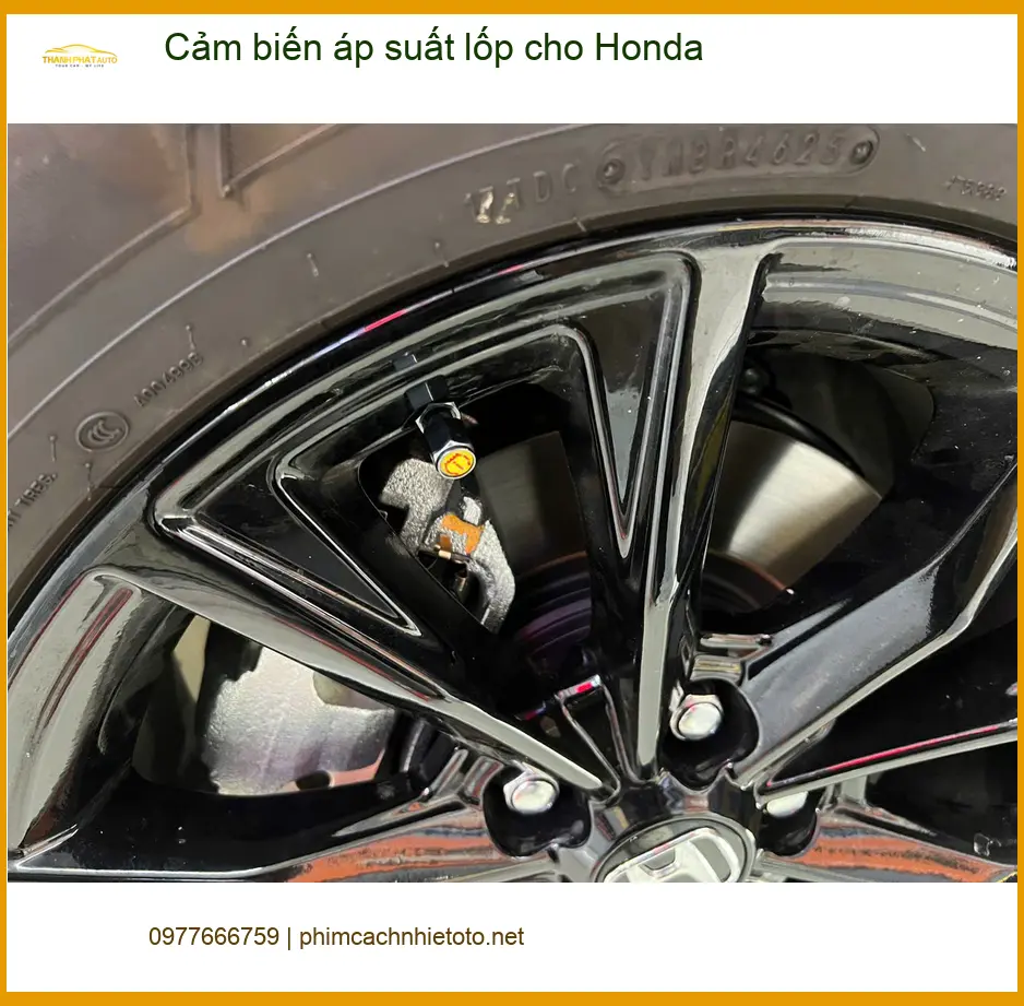 Anh Minh lắp cảm biến áp suất lốp cho Honda City tại Nhà Bè. ảnh thực tế 3