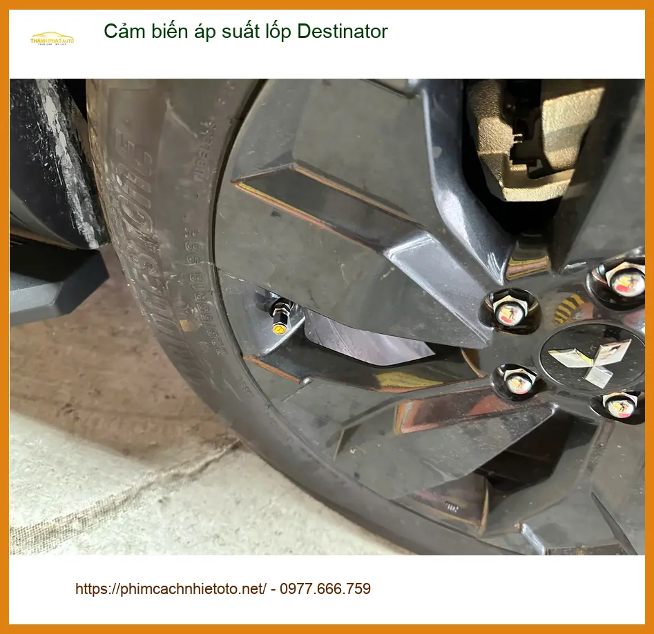 Anh Kiên lắp Cảm biến áp suất lốp Destinator cho HR-V tại Quận 5 ảnh thực tế 2