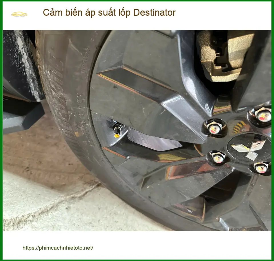 Anh Trọng lắp cảm biến áp suất lốp Destinator cho Honda HR-V ở Thủ Đức ảnh thực tế 2