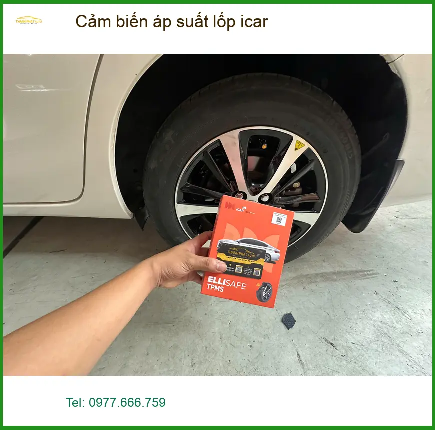Anh Long lắp cảm biến áp suất lốp iCar cho Mitsubishi Xpander ở Hóc Môn ảnh thực tế 2