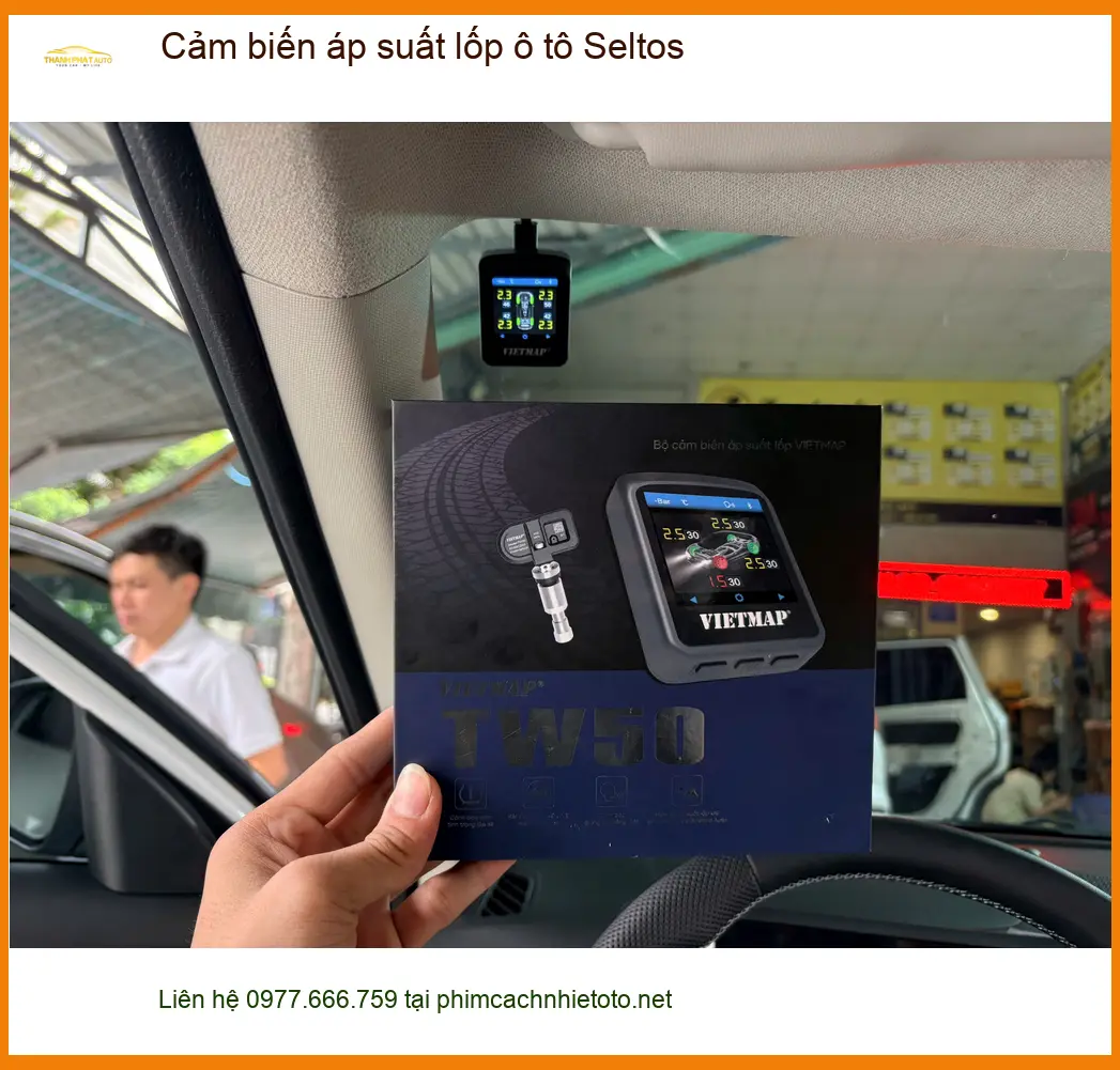 Anh Tấn lắp cảm biến áp suất lốp ô tô Seltos tại Củ Chi để an tâm hơn