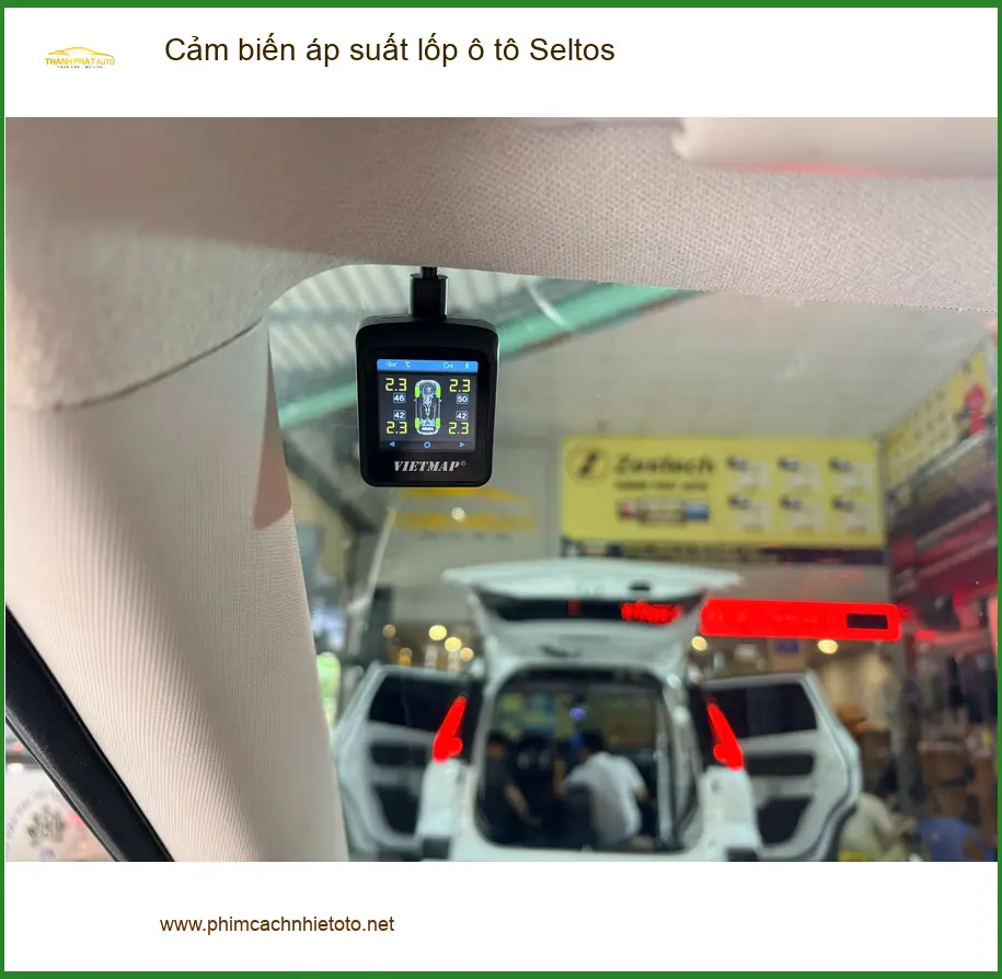 Anh Tấn lắp cảm biến áp suất lốp ô tô Seltos tại Củ Chi để an tâm hơn ảnh thực tế 3