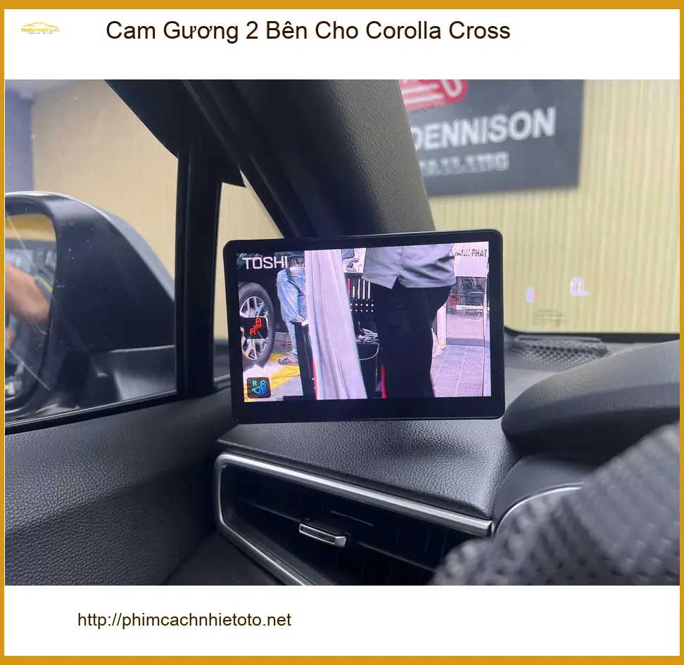 Anh Tùng lắp Cam Gương 2 Bên cho Toyota Corolla Cross tại Quận 3 lái xe an toàn