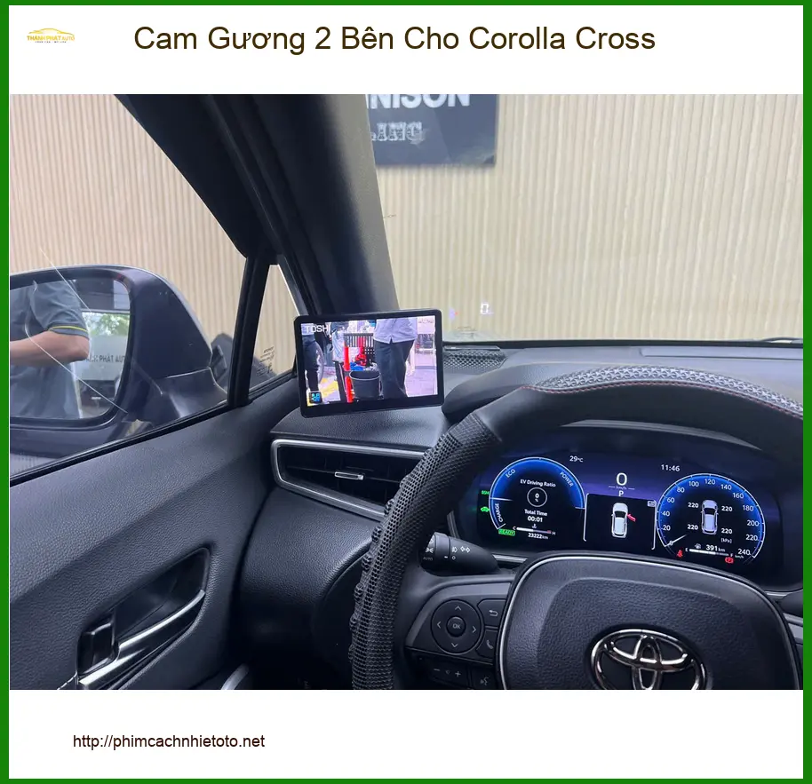 Anh Tùng lắp Cam Gương 2 Bên cho Toyota Corolla Cross tại Quận 3 lái xe an toàn ảnh thực tế 5