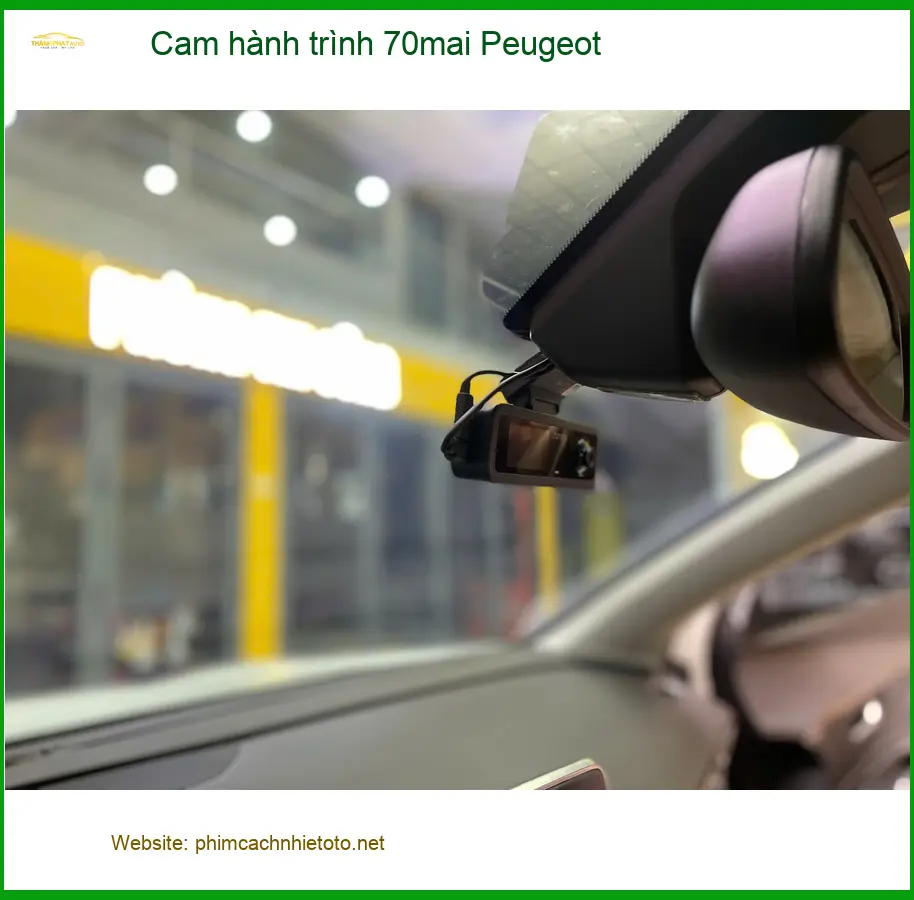 Anh Mạnh lắp cam hành trình 70mai cho Peugeot tại Quận 3 để an tâm khi lái xe