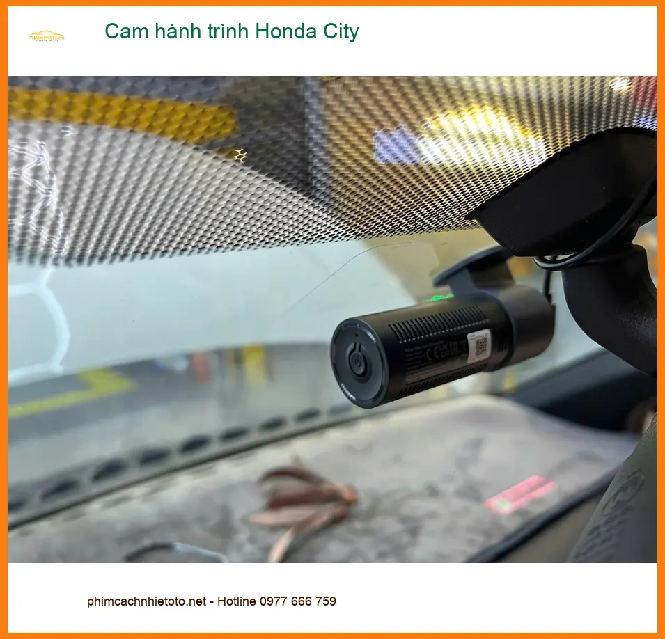 Chị Mai Anh lắp cam hành trình cho Honda City tại Tân Phú để yên tâm lái xe ảnh thực tế 3