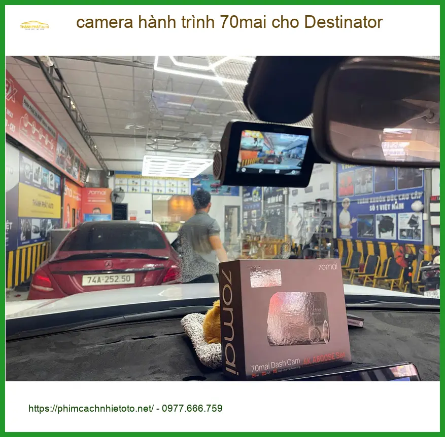 Chị Thảo lắp camera hành trình 70mai cho Hyundai Creta tại Quận 6 để an tâm lái xe đường xa