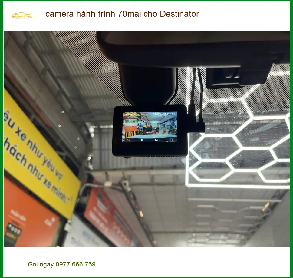 Anh Long lắp camera hành trình 70mai cho Mazda CX-5 tại Quận 4 ảnh thực tế 2