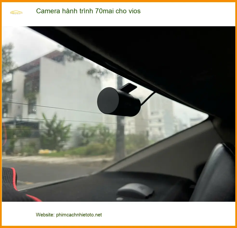 Anh Tùng lắp Camera hành trình 70mai cho Vios Quận 8 an tâm lái xe ảnh thực tế 3