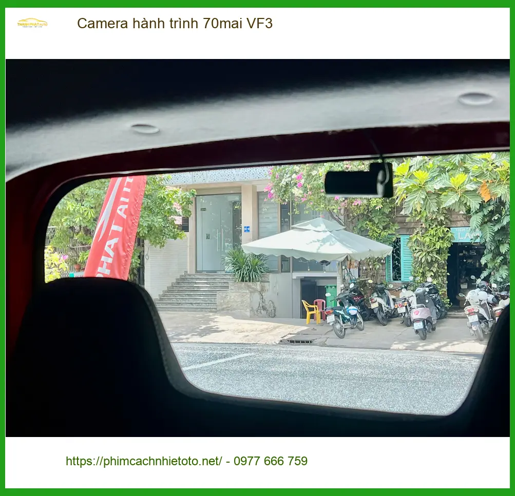 Chị Hằng lắp Camera hành trình 70mai VF3 cho VinFast VF3 ở Nhà Bè