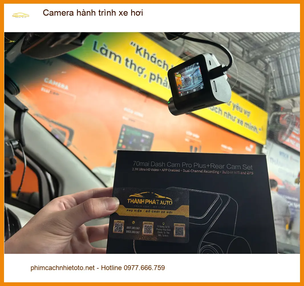 Anh Minh lắp Camera hành trình xe hơi cho Kia Carnival tại Quận 7 ảnh thực tế 3