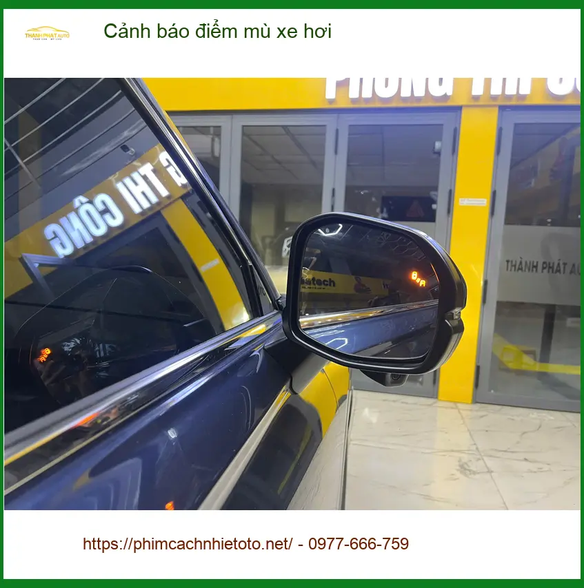 Anh Bách lắp cảnh báo điểm mù cho Honda CRV ở Quận 10 ảnh thực tế 4