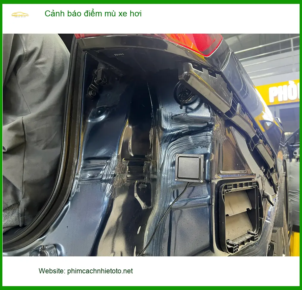Anh Tùng lắp Cảnh báo điểm mù xe hơi Hyundai Santa Fe uy tín tại Quận Huyện Cần Giờ ảnh thực tế 3